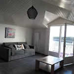 아파트 Face Au Port Et A L'ocean Gilles Croix De Vie Wifi Balcon Parking Prive Couvert