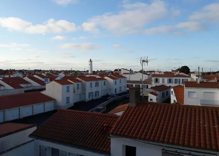 Face Au Port Et à L'ocean Gilles Croix De Vie Wifi Balcon Parking Prive Couvert Appartement